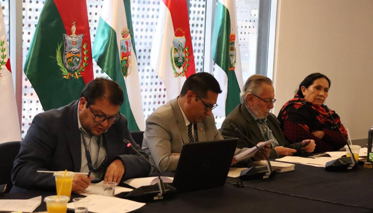 Publican la convocatoria para postulantes a vocales del TSE: Desde este viernes la comisión recibe documentos 