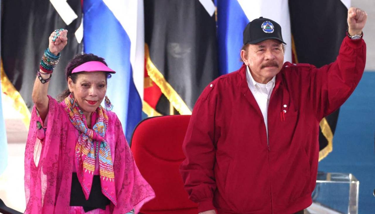 Ortega lanza reforma para el control total del poder en Nicaragua junto a su esposa