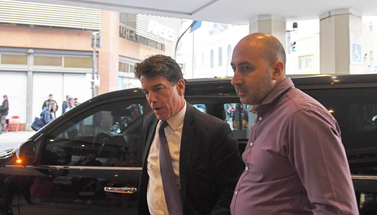 Ataque a Beller: Cerimedo se abstuvo a declarar y pasará la noche en celdas policiales, señala su abogado