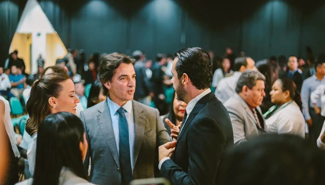 Saavedra y Velasco urgen cambios en Santa Cruz y apuntan a un trabajo coordinado