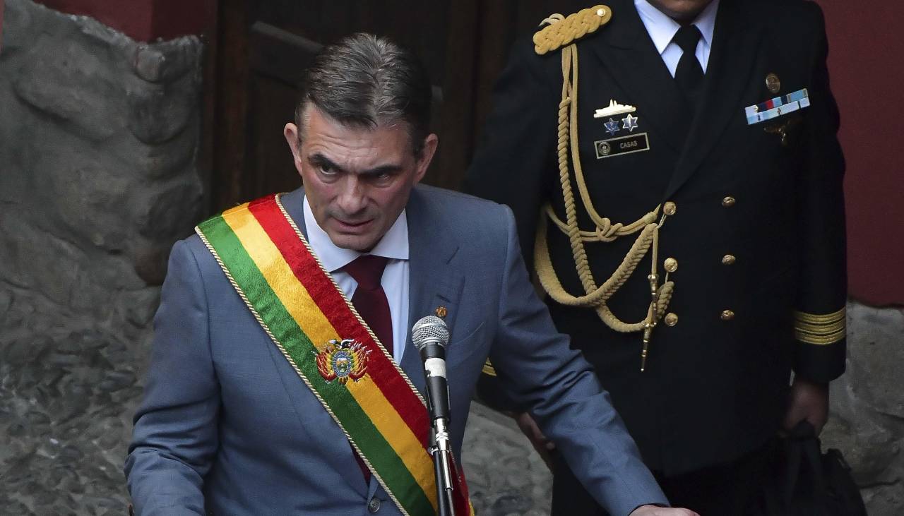 Legisladores de oficialismo y oposición cuestionan que no hay cambios en el Gabinete de Paz