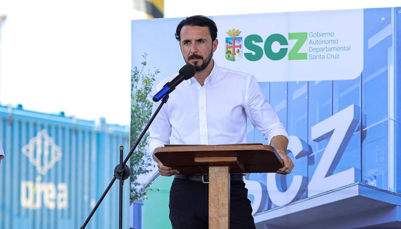 Velasco destaca como “hito histórico” la aprobación de la Ley de la Defensoría en Santa Cruz