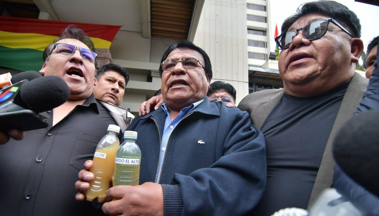 Choferes anuncian paro movilizado este miércoles en La Paz por el resarcimiento 