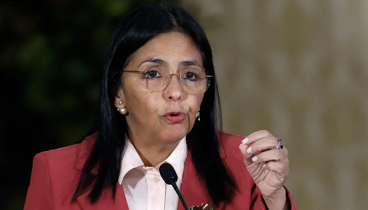 “No estamos subordinados ni sometidos”, dice presidenta de Venezuela