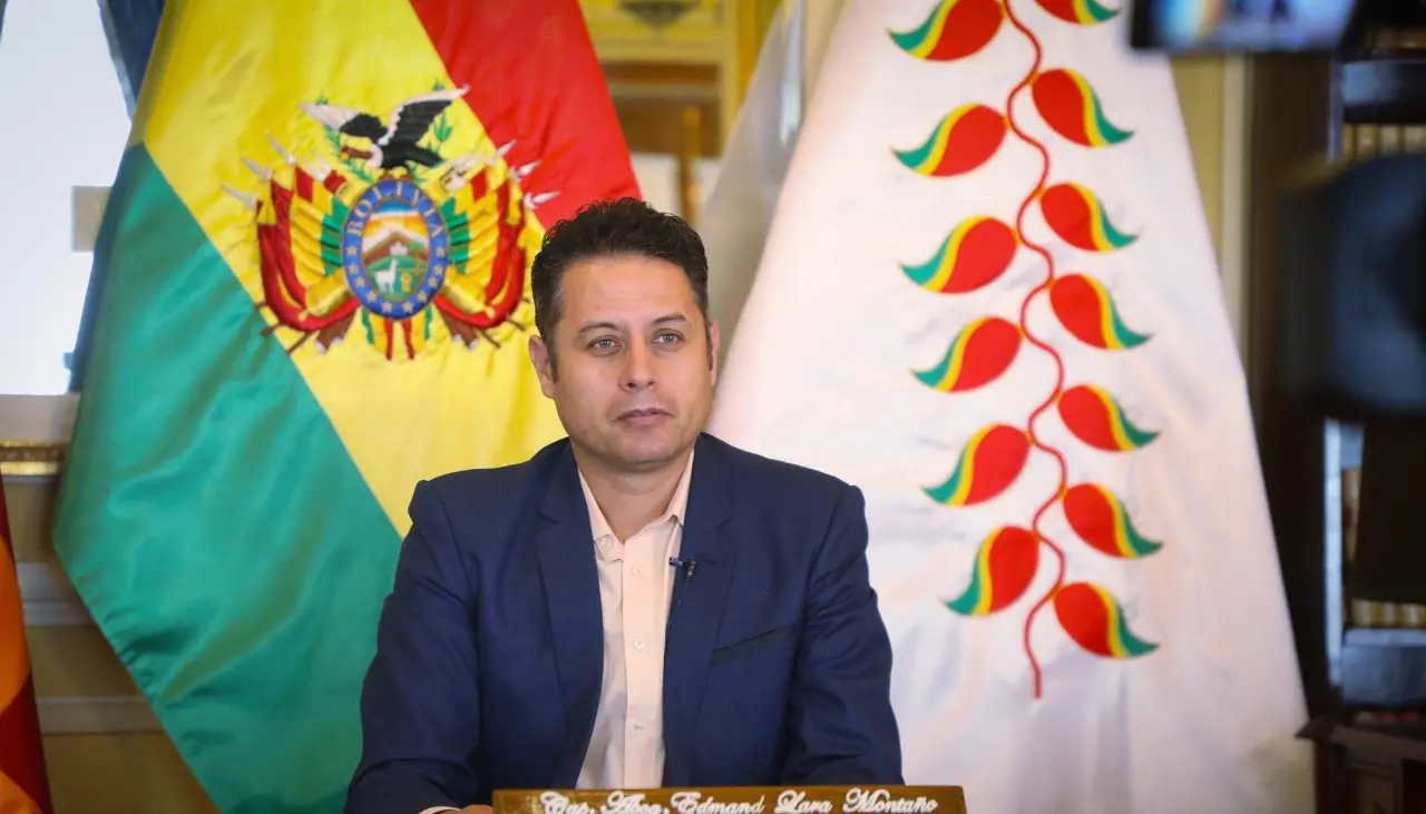 Encuesta: Lara dice que tiene la conciencia tranquila y que seguirá denunciando la corrupción