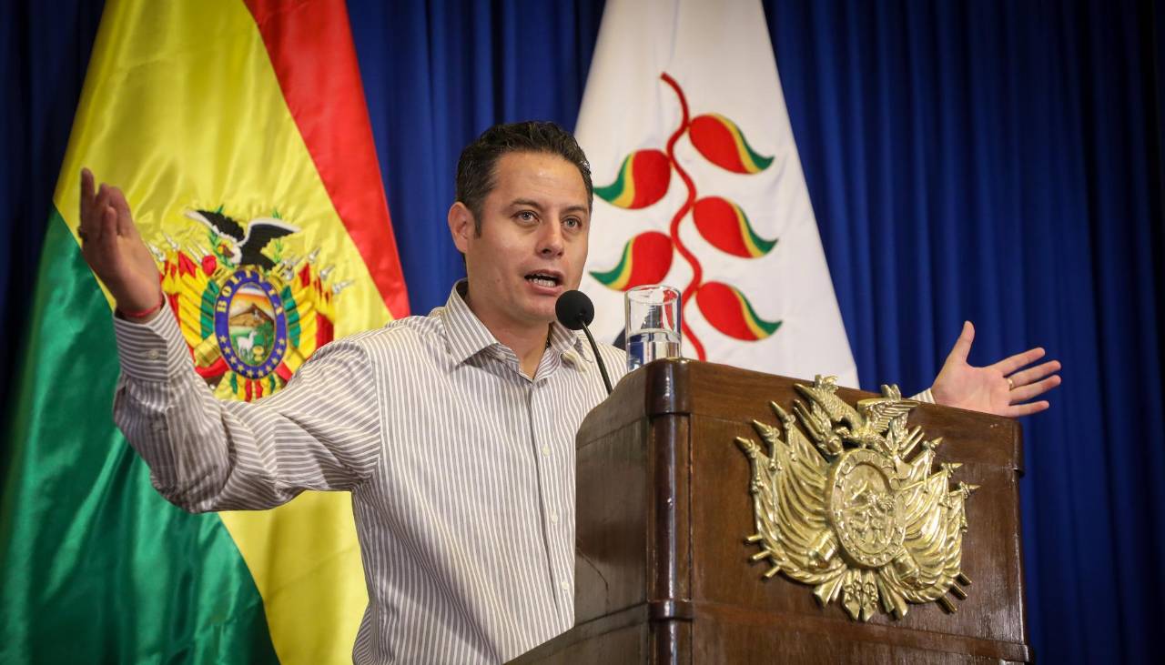 Lara: “Ambos tienen que ceder, el presidente Paz y los movilizados tienen que poner de su parte” 
