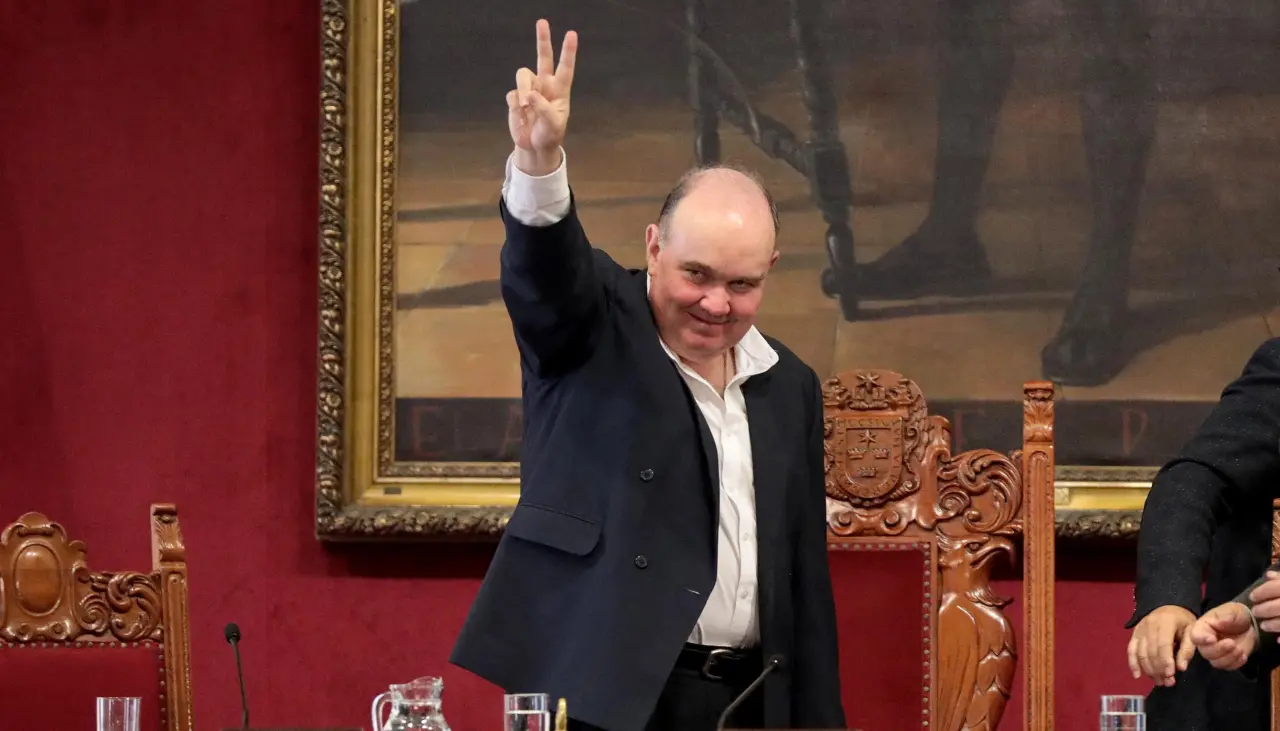 Récord: 36 candidatos se registraron para las presidenciales de Perú