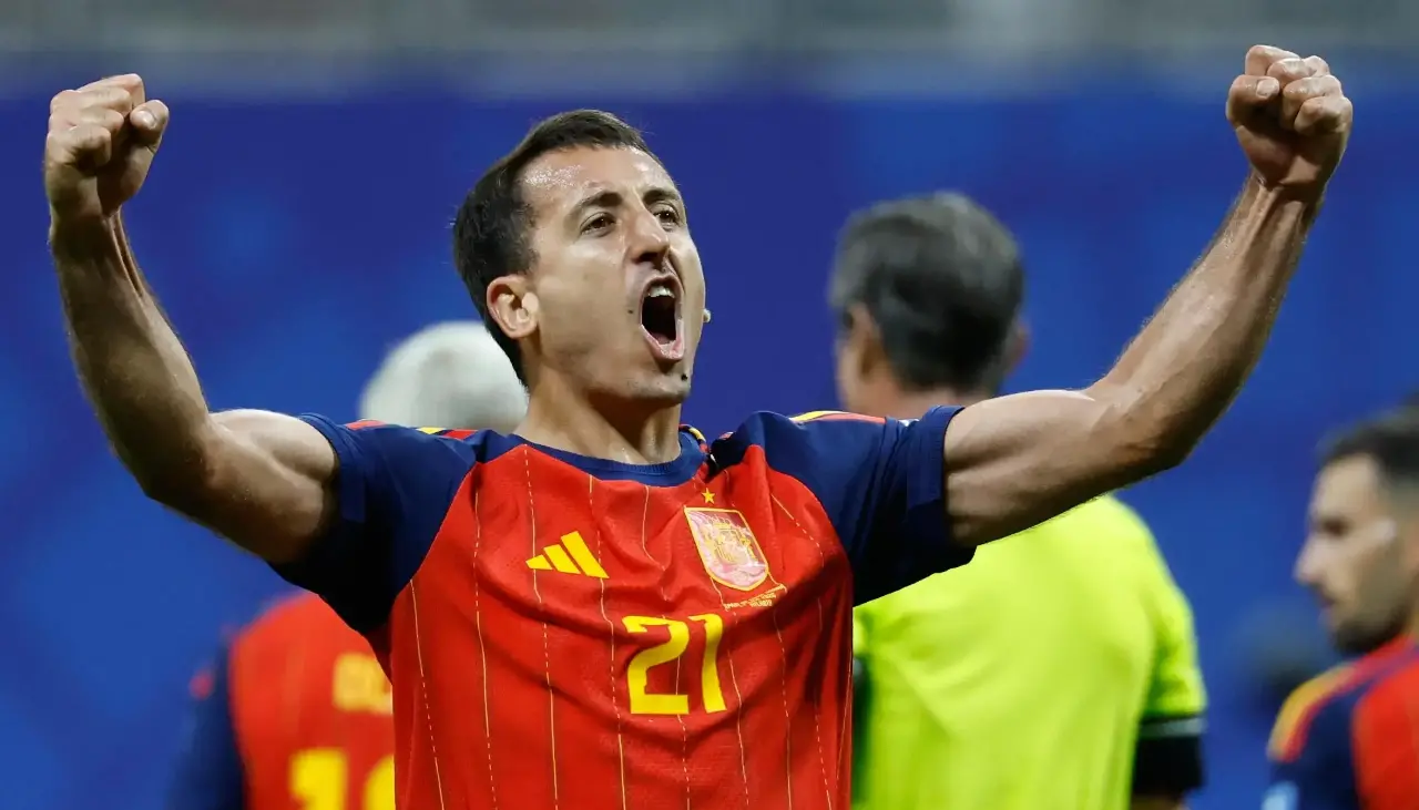 El español Mikel Oyarzabal, el infalible rey de las finales 