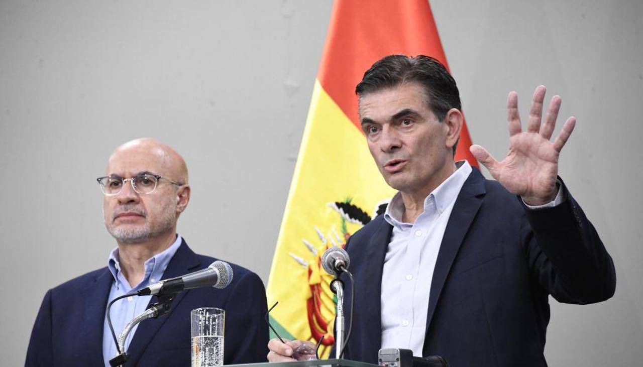 Ministro Lupo: Bolivia vive la peor crisis de su historia, pero el Gobierno trabaja para estabilizar la economía