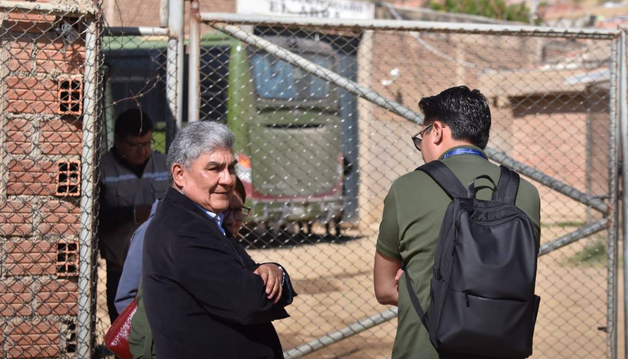 Comisión de senadores exige explicación de por qué se niega su entrada al penal de El Abra y hablar con Zúñiga