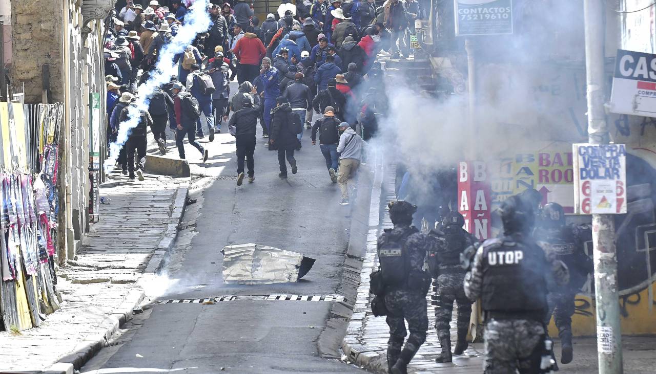 Diputados aprueban resolución camaral que exhorta a los sectores a levantar bloqueos y al Gobierno a insistir en el diálogo
