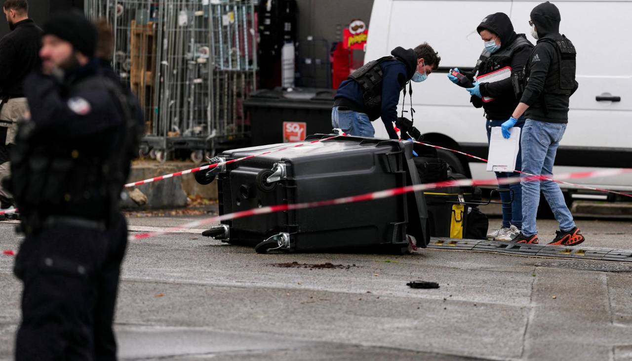 Un ataque “terrorista” y presuntamente “racista” deja un muerto cerca de París