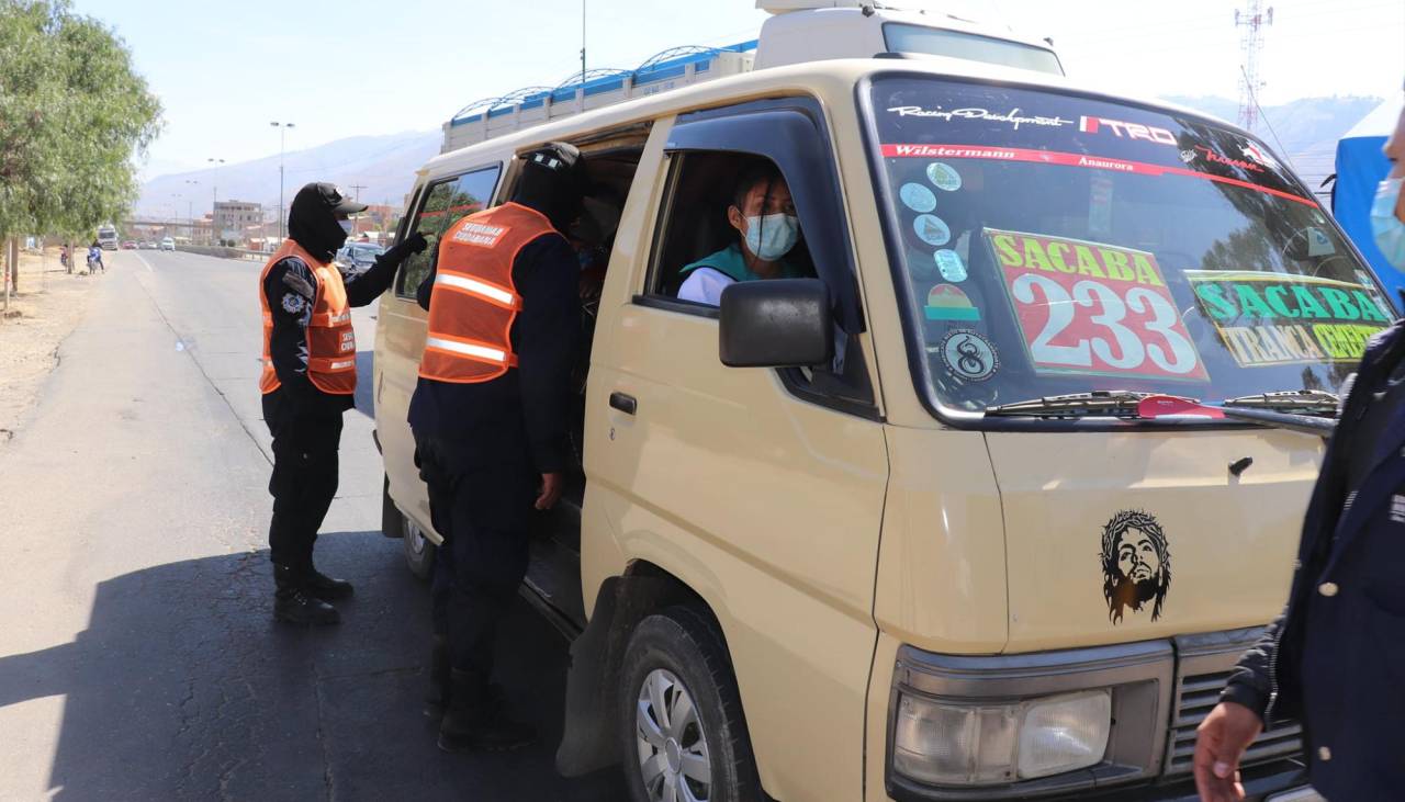 Autoridades de Sacaba se reúnen esta jornada con transportistas para debatir el precio de los pasajes