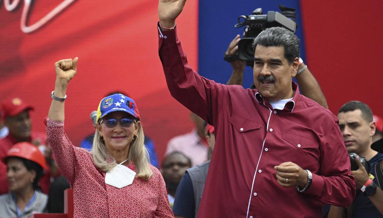 Juez de Nueva York hace pública nueva acusación por narcoterrorismo contra Maduro e incluye a su esposa