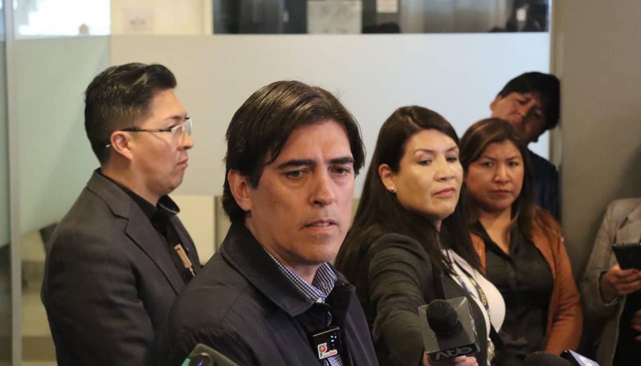 Este miércoles la ATT y choferes reanudan diálogo sobre el incremento al precio de pasajes interdepartamentales 