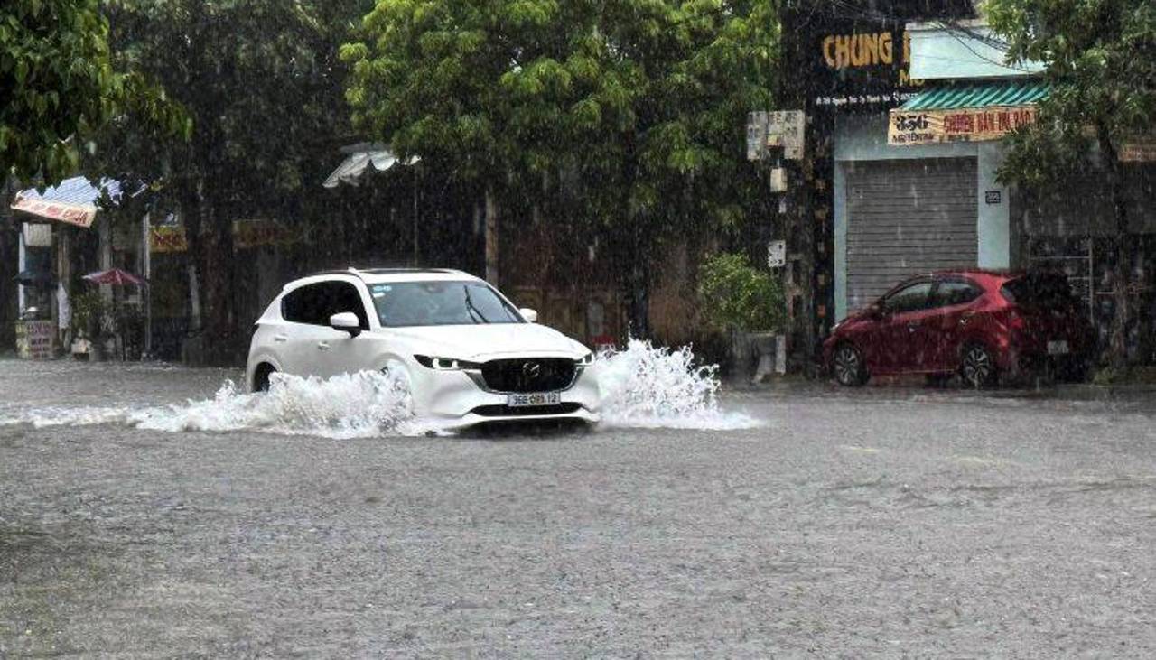 Tres muertos y nueve desaparecidos por inundaciones repentinas en el noroeste de Vietnam