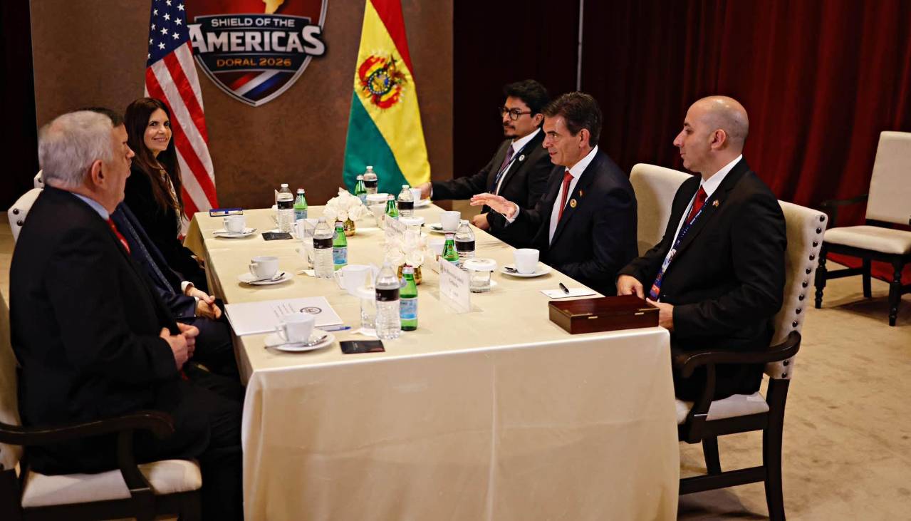 “En la oficina”: Beller expone fotos de Cerimedo junto a Paz en el “Escudo de las Américas” y en Casa Grande