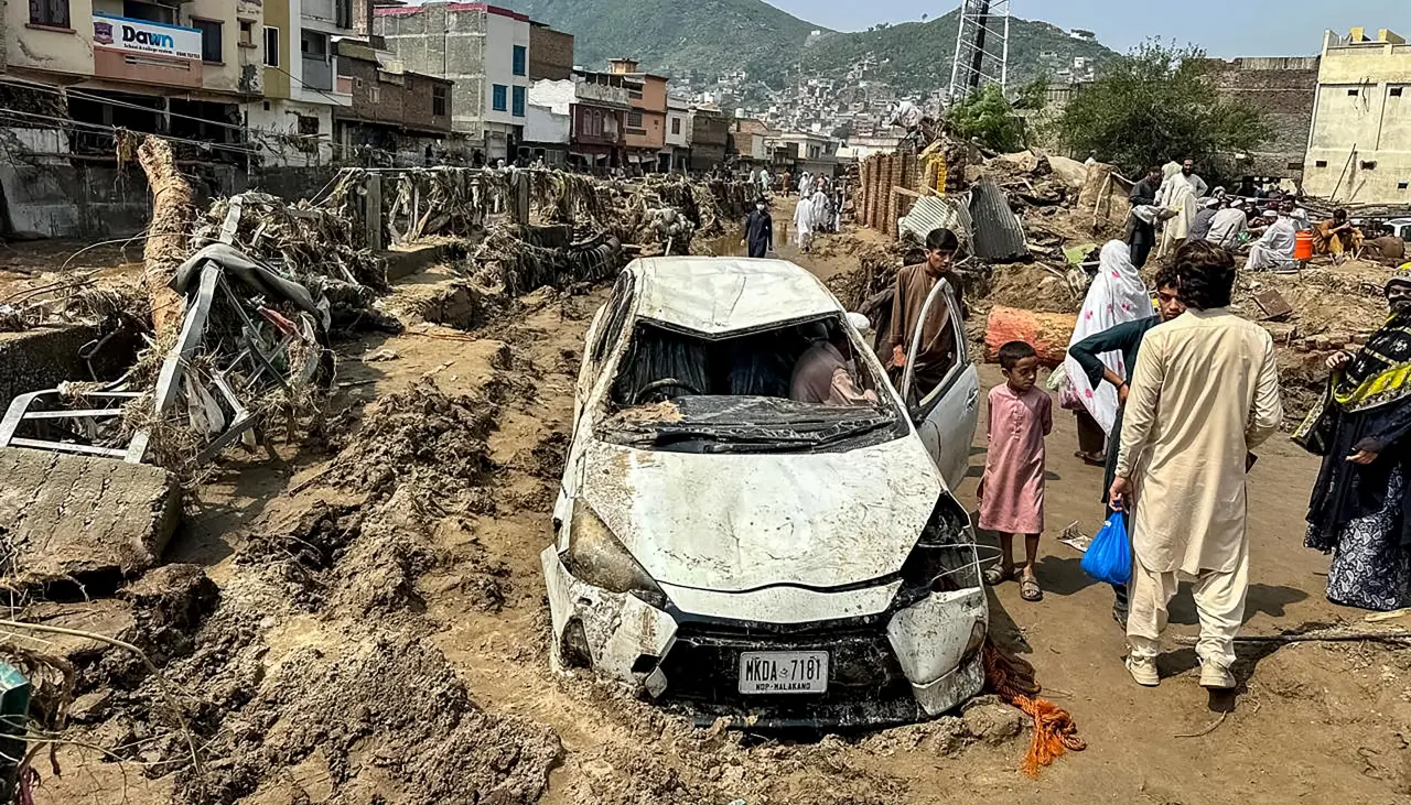 Al menos 150 desaparecidos en el norte de Pakistán tras lluvias 