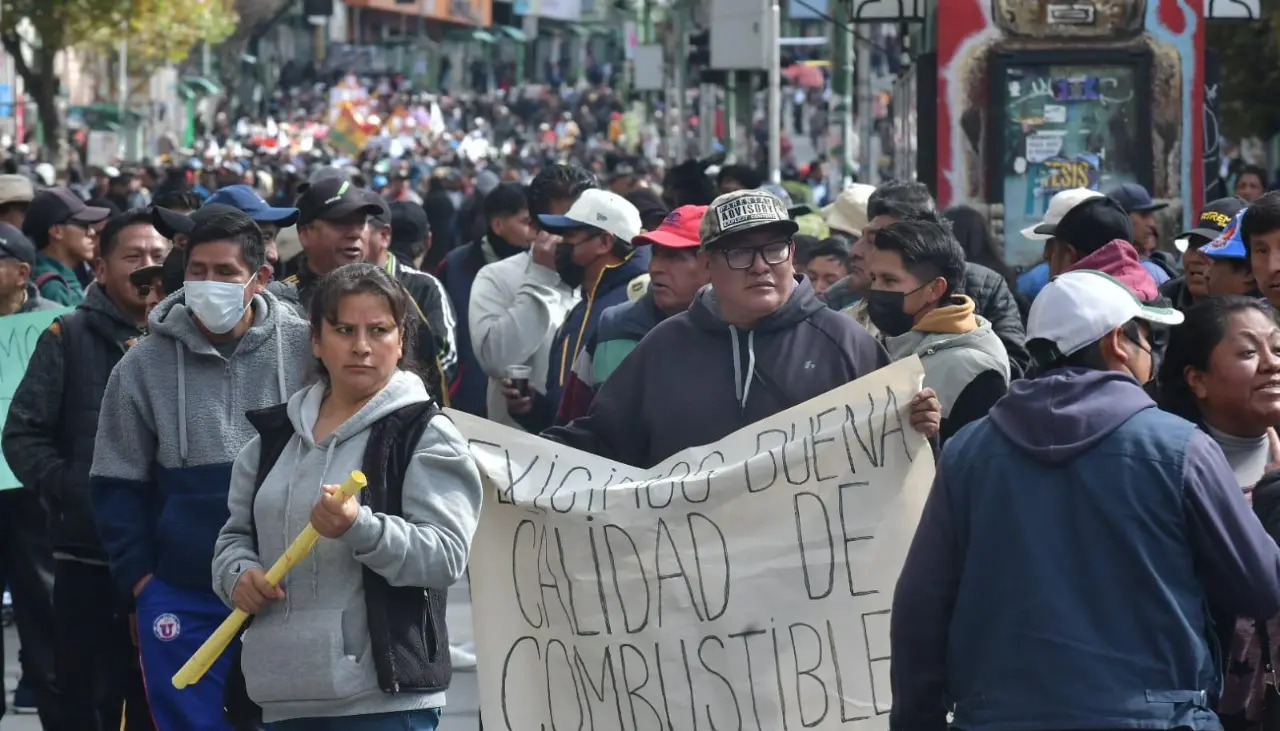 Justicia notifica a movilizados y al Gobierno con fallo que ordena levantar los bloqueos, según accionante