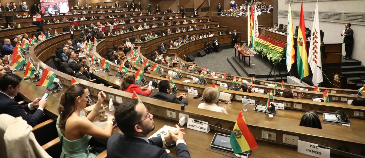 Se instala la sesión de la Asamblea Plurinacional para hablar de la designación de vocales electorales