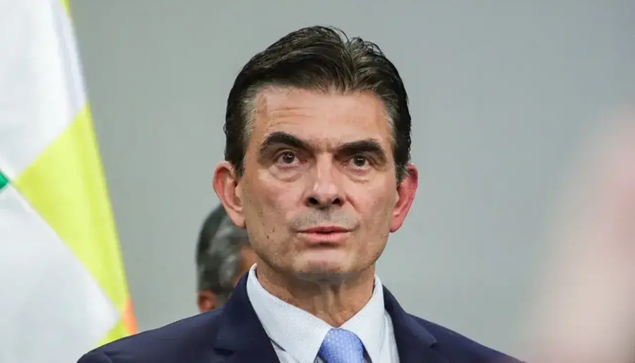 Paz convoca a diálogo a los dirigentes de las organizaciones que bloquean el país