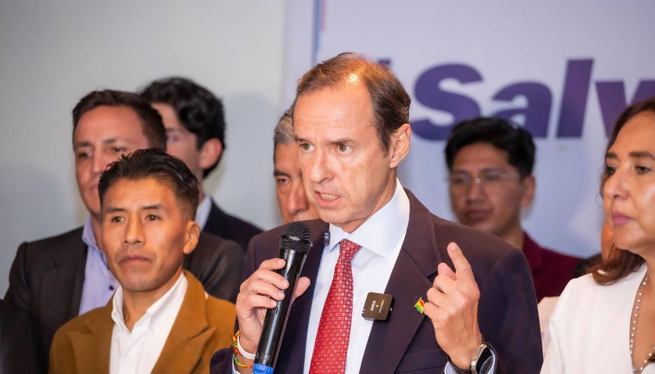 Tuto pide a Lara rechazar los pedidos para que renuncie Paz: “Una palabra de él desinflaría los afanes conspirativos”