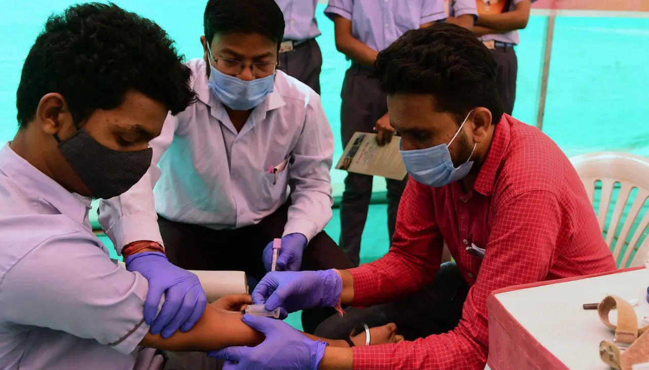 La OPS llama a reforzar la vigilancia y vacunación ante aumento de casos de la influenza A H3N2 en su variante K