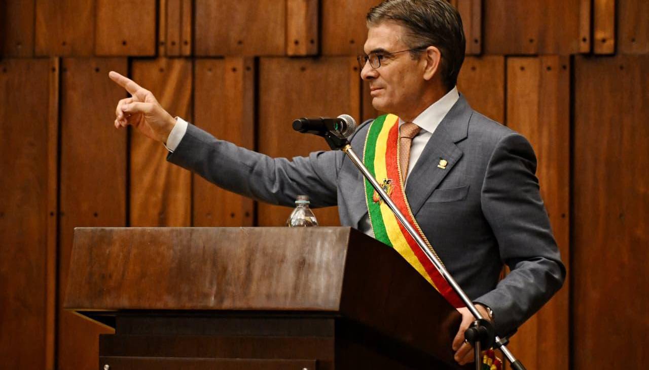 Gesta libertaria: Rodrigo Paz apunta a desarrollar “obras y gas para La Paz”