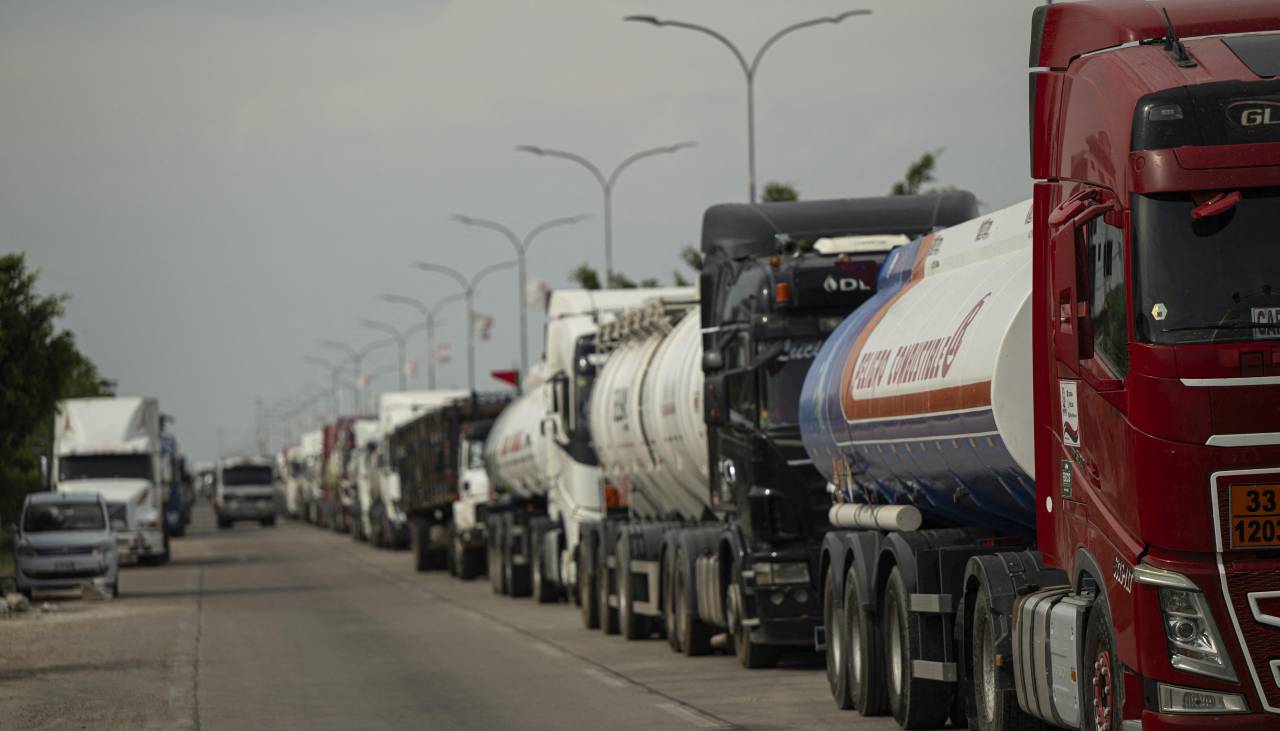 Gobierno dice que avanzan las investigaciones en Chile por el combustible contaminado; anuncian detenciones 