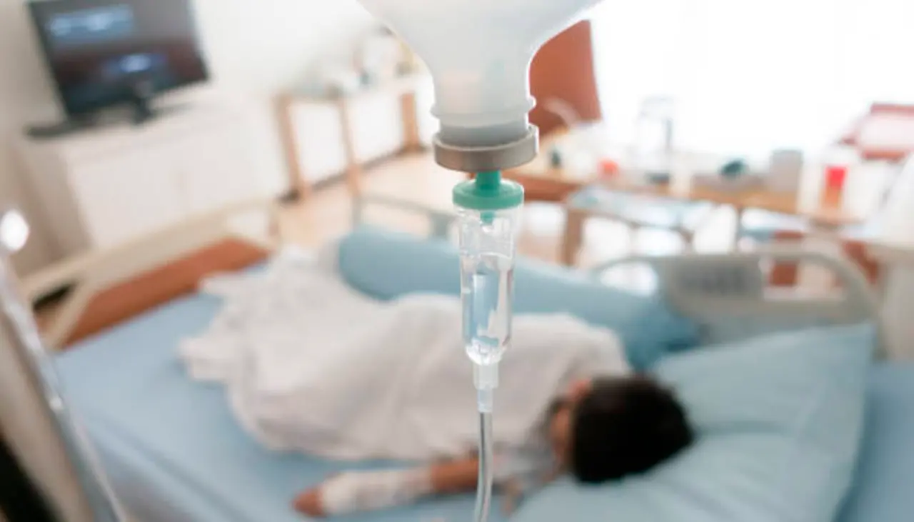Niño herido tras incendio en su casa fue ingresado a terapia intensiva, hay otros tres afectados