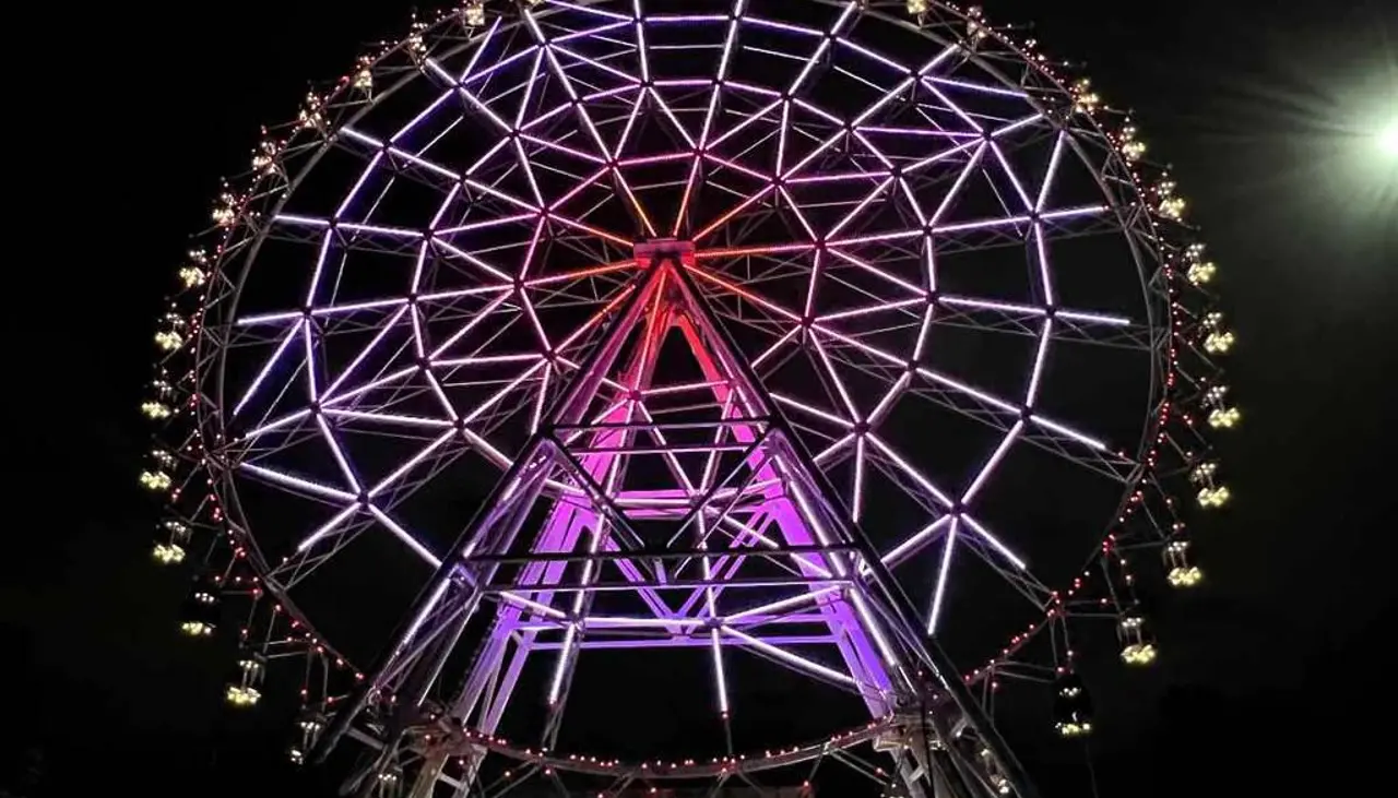 Video: Al menos 40 heridos tras el colapso de un juego mecánico