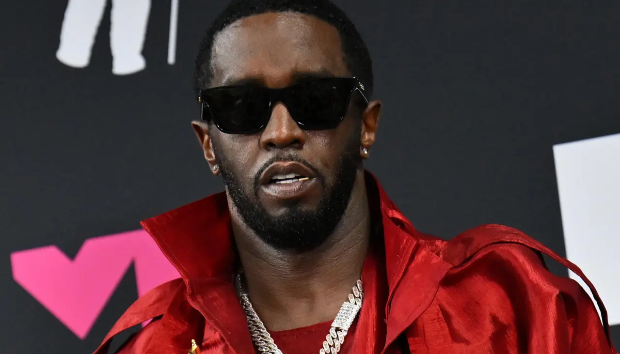 Juez deniega la libertad bajo fianza al rapero Sean Combs como pedía su defensa