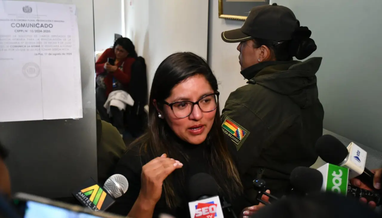 Funcionario de la ALP denuncia que una diputada lo mordió; la sindicada lo niega