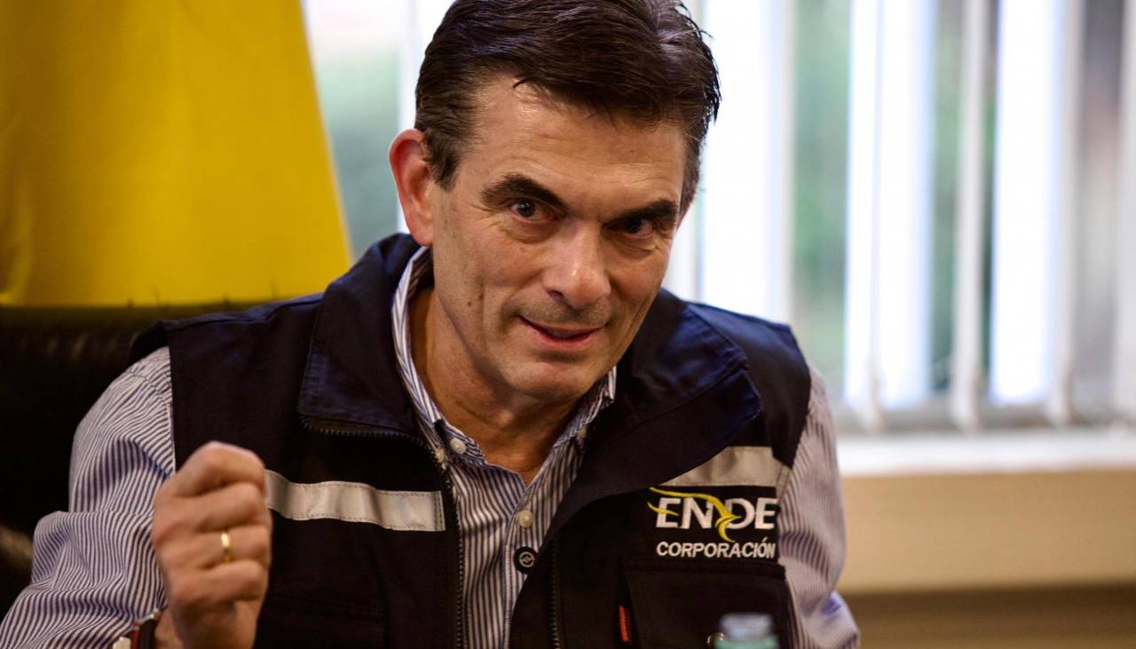 “No tengo que limar asperezas”, dice Paz sobre su relación con Lara