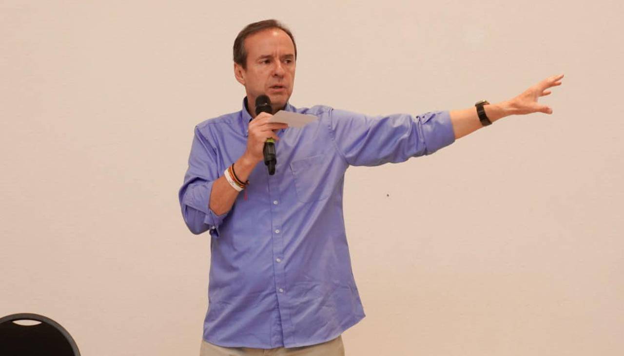 Tuto dice que el Gobierno dejó que los problemas se acumulen al postergar soluciones