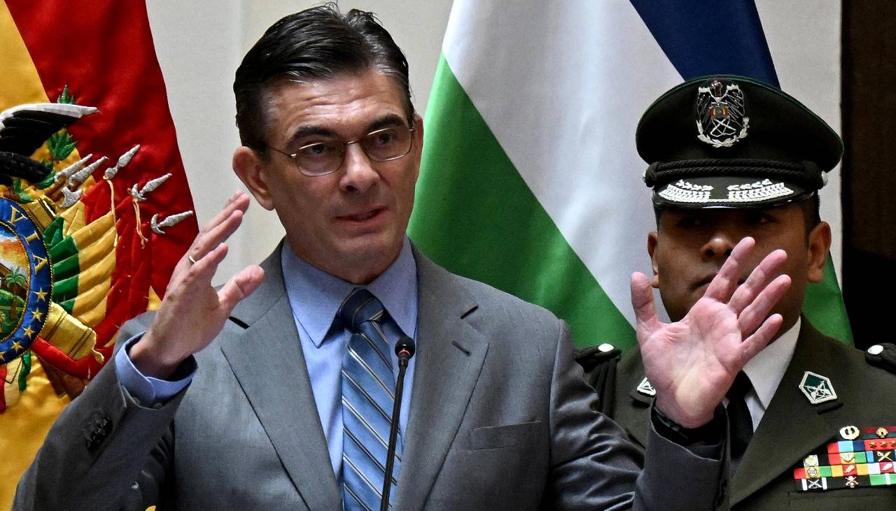 Rodrigo Paz tiene el 63% de aprobación en el eje troncal, señala estudio de opinión