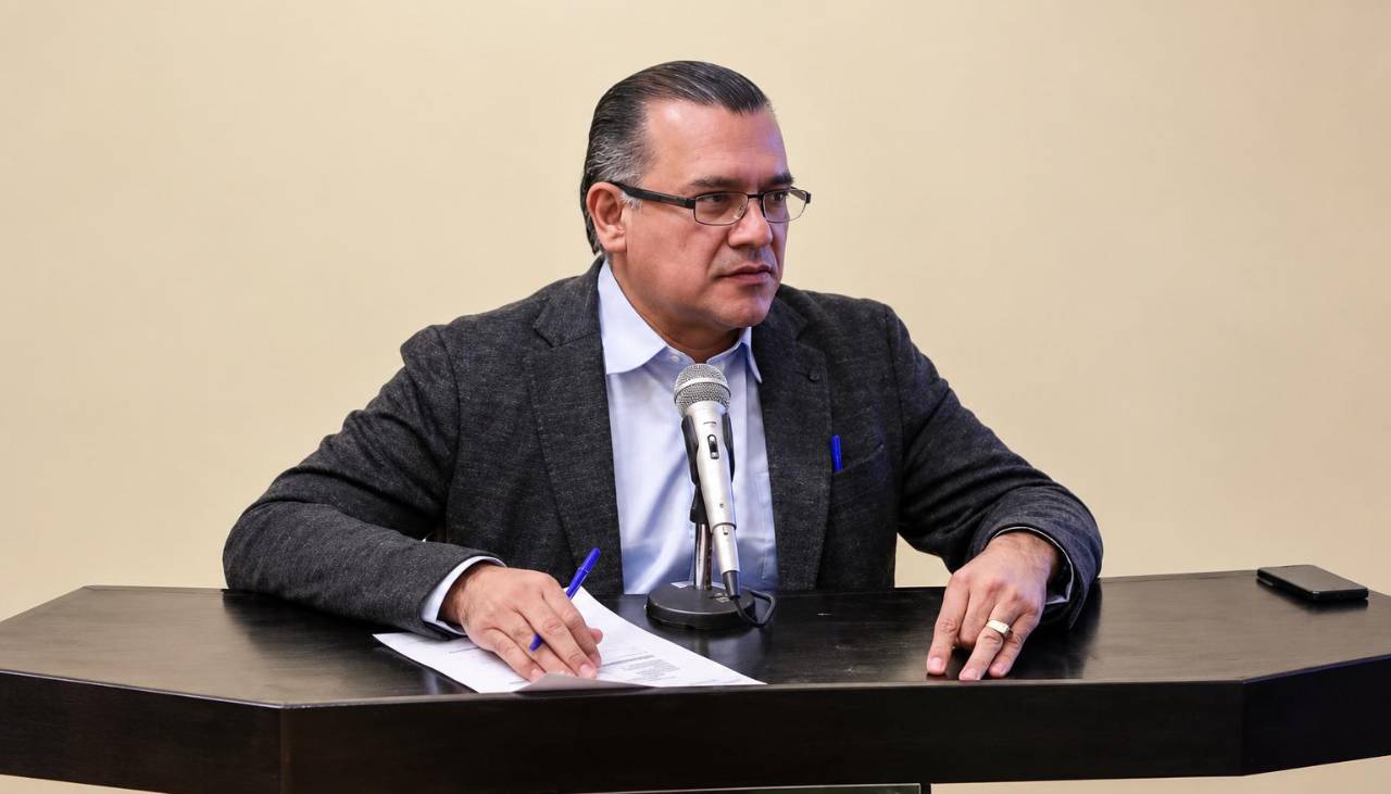 Jimmy Fernando López asume como nuevo fiscal de Santa Cruz