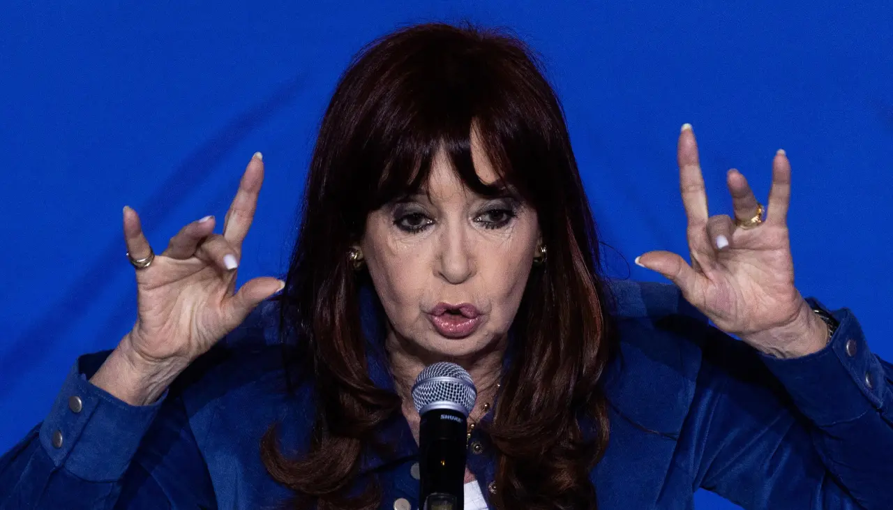 Cristina Kirchner pide cumplir su condena con prisión domiciliaria en Buenos Aires