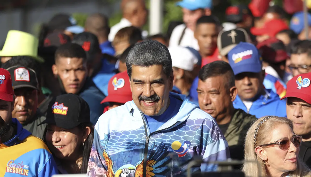 Venezuela reporta más de 70 detenidos, entre ellos un opositor, a horas de elecciones legislativas y de gobernadores