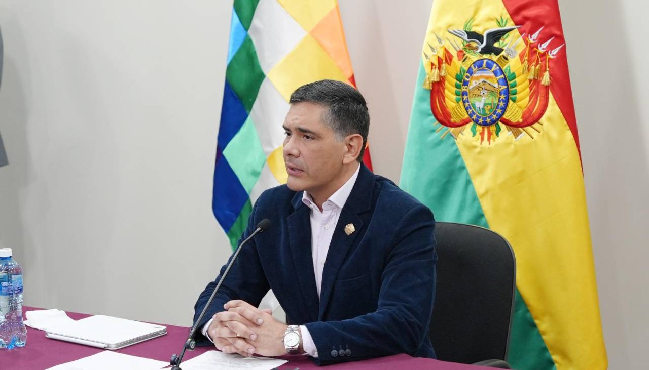 Ministro Justiniano: “Estamos en momento crítico por la cosecha”, pero el diésel se restablecerá el viernes 