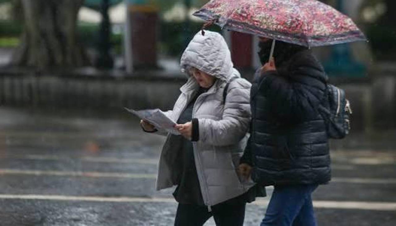Pronostican temperaturas bajo cero en La Paz y recomienda abrigar a los estudiantes por el retorno a clases