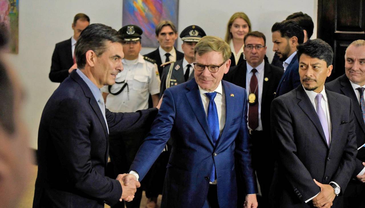 Tras reunirse con ministros de Japón y Alemania, Rodrigo Paz anuncia un encuentro con el Banco Mundial