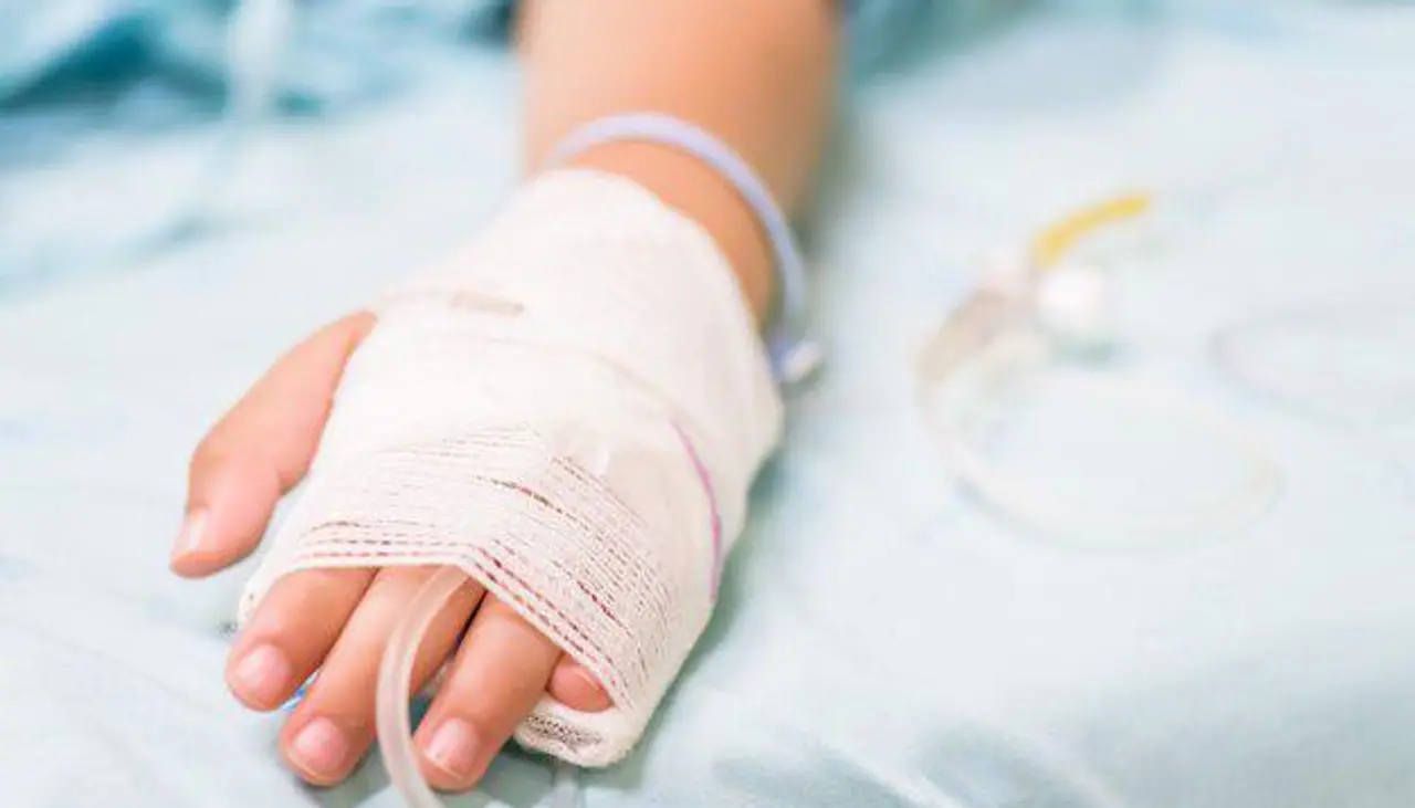 Santa Cruz: Niña con sarampión está con pronóstico reservado en terapia intensiva, informa médico