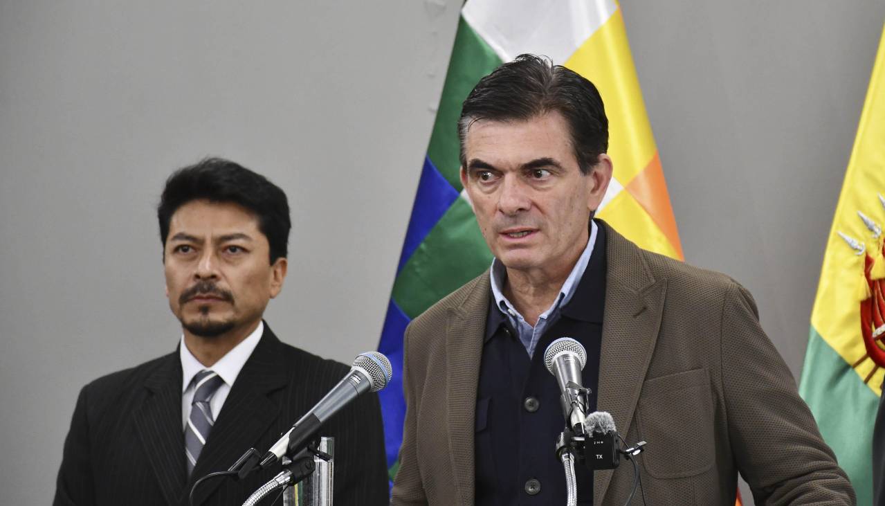 Paz dice que el país está “a punto de perder” juicios de arbitraje con exadministradoras de los fondos de pensiones