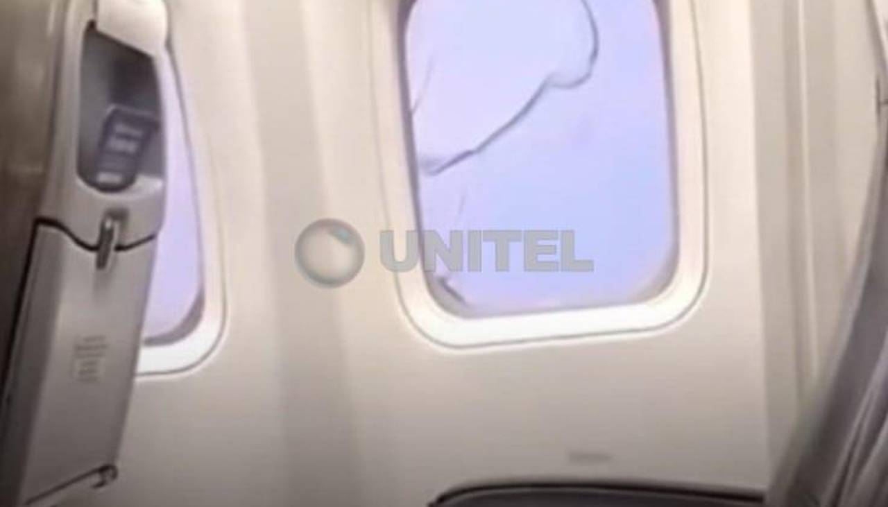 Avión de BoA aterrizó con un vidrio roto; la estatal aérea dice que un ave impactó en la ventanilla