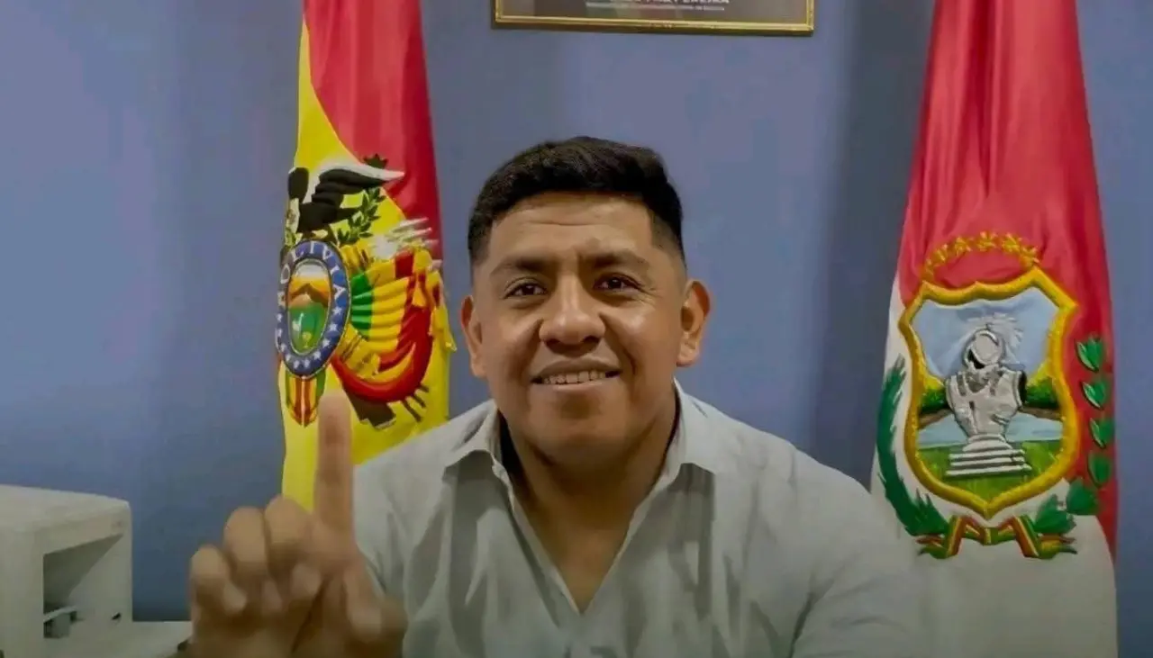 Vocera presidencial dice que Mauricio Aramayo recibió amenazas cuando trabajó en el Senasag 