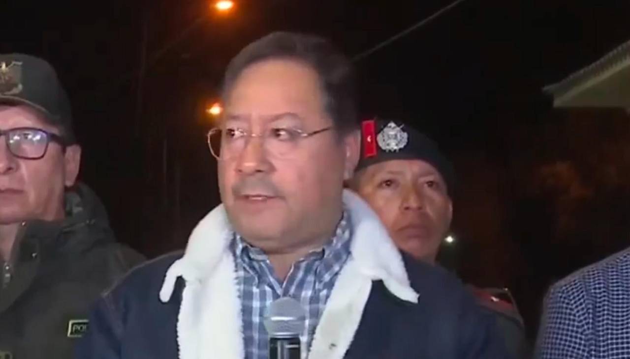Arce: “La renuncia de nadie resuelve los problemas, si los resolviera, ya nos hubiéramos ido”