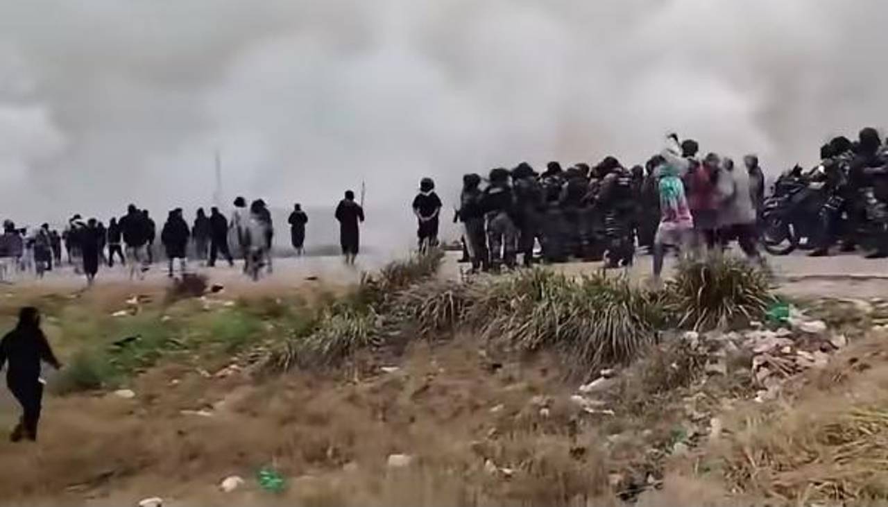 San Julián cumple tres días sin policías y con el alcalde en la clandestinidad; hay temor por el bloqueo