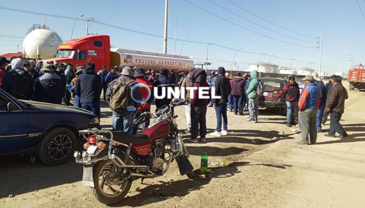 Distribuidores de GLP de La Paz y El Alto paran este jueves para exigir el incremento de su comisión por el alza del diésel