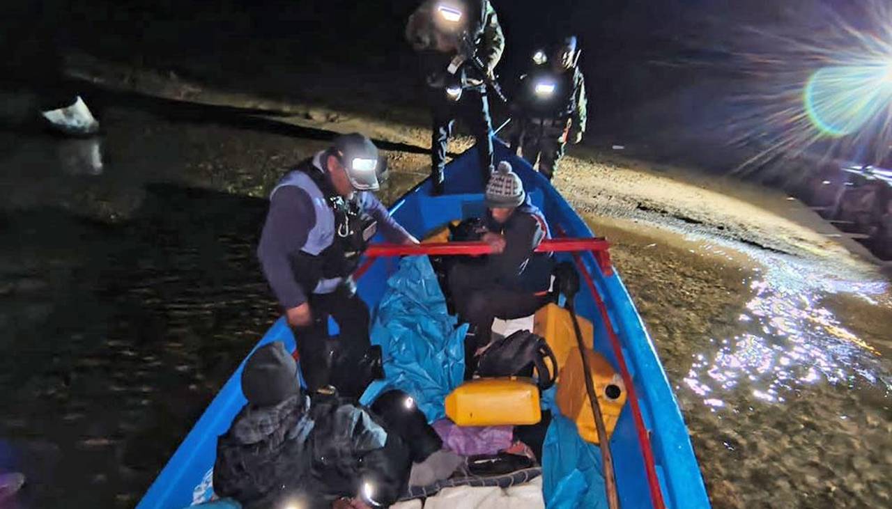 Incautan 186 paquetes de clorhidrato de cocaína que era transportado en un bote en el lago Titicaca